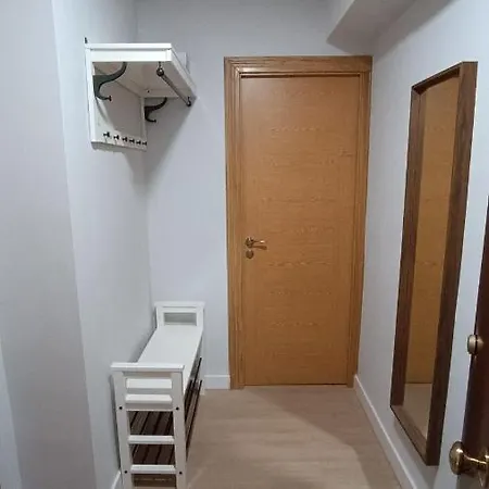 Moderno Apartamento Cerca Del Centro En León Exterior foto